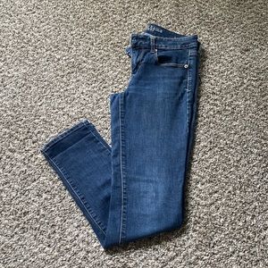 American Eagle Skinny Jeans - Size 4 Short